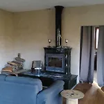 Unusual Sleeps 12 Willa Grosley-sur-Risle