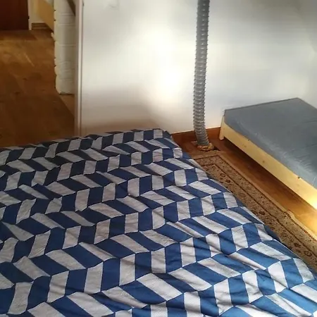 Unusual House Sleeps 12 Villa *