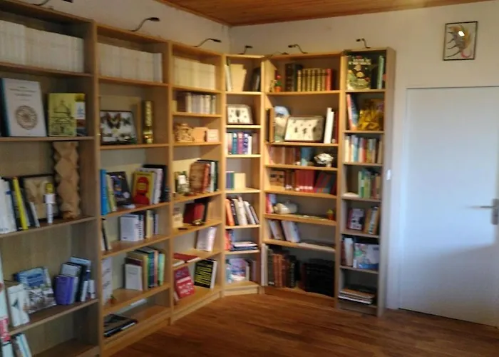 Villa Unusual House Sleeps 12 Grosley-sur-Risle