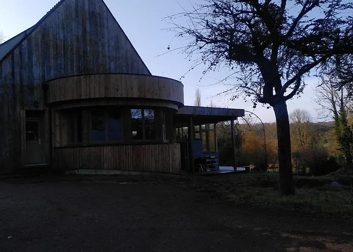 Villa Unusual House Sleeps 12