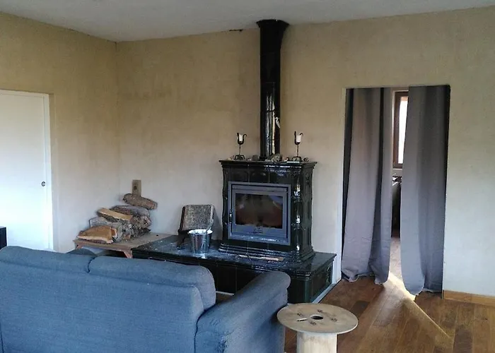 Unusual House Sleeps 12 Villa Grosley-sur-Risle